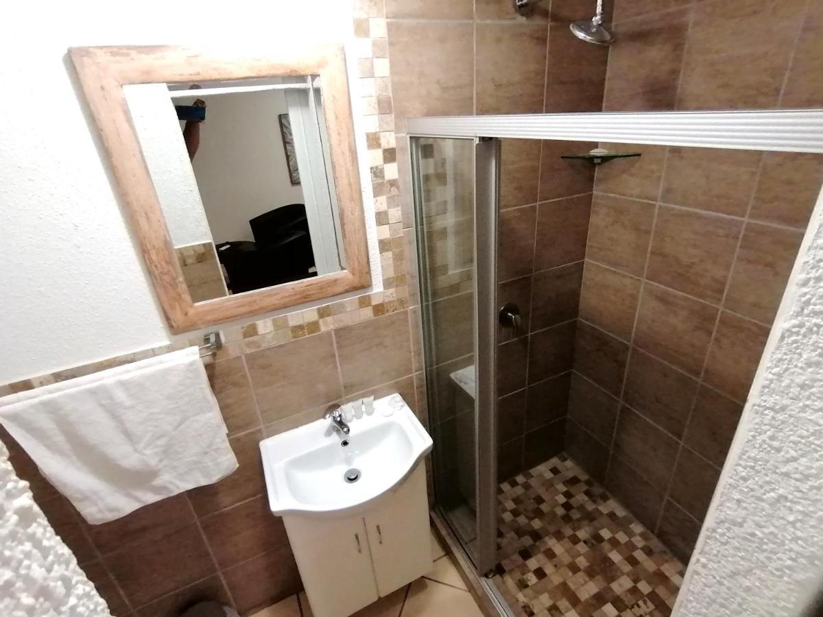 Fourways Bnb Йоганнесбурґ Екстер'єр фото